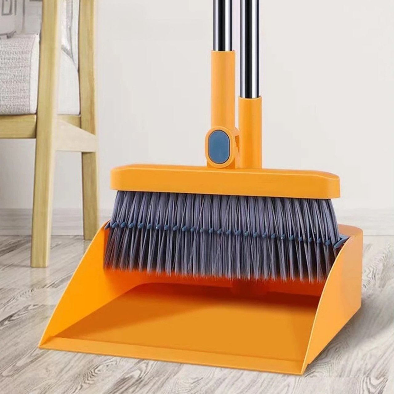 Broom, innowacyjny zestaw miotły i szufelki - Image 1