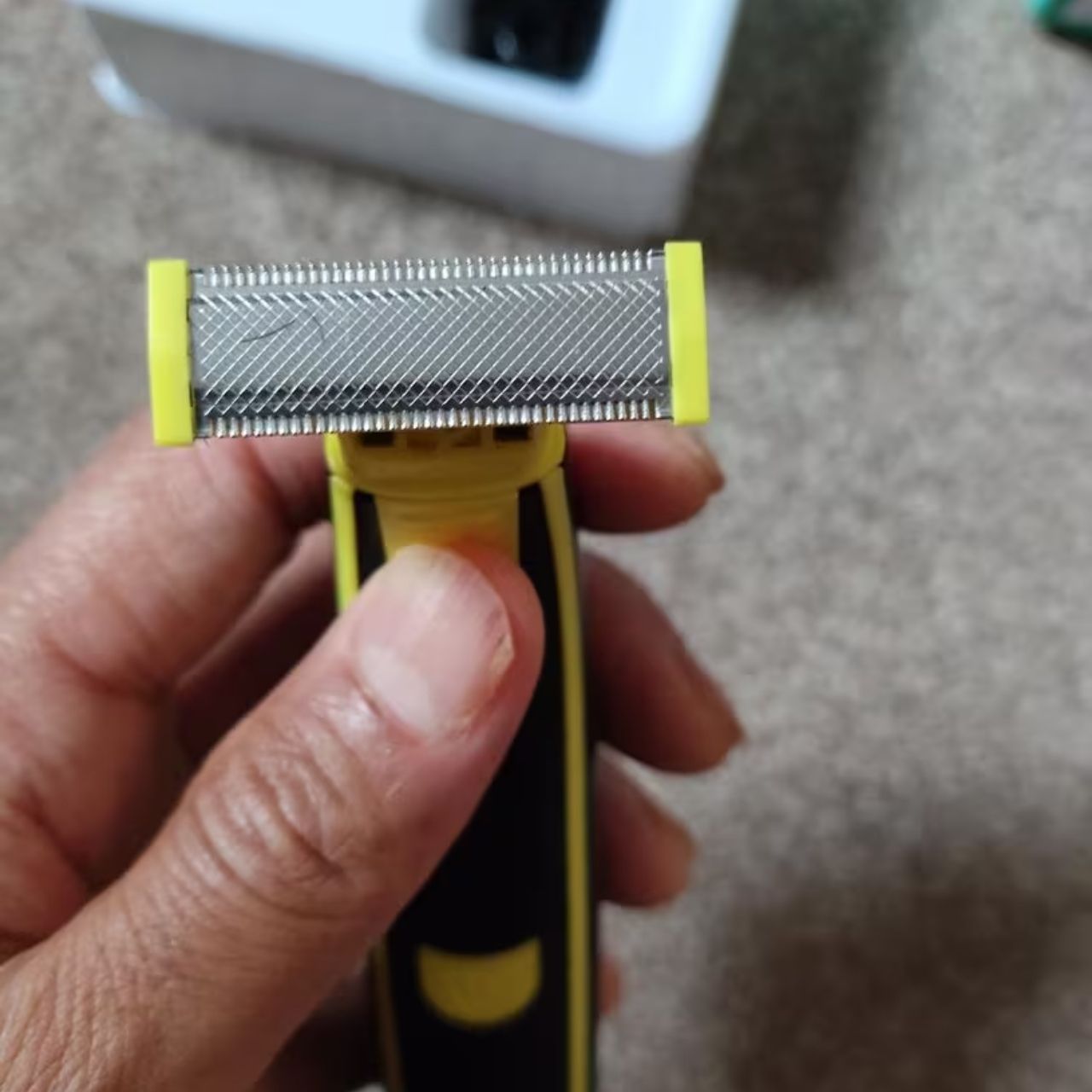 FullBodyShaver, elektryczna maszynka do golenia brody i ciała - Image 8
