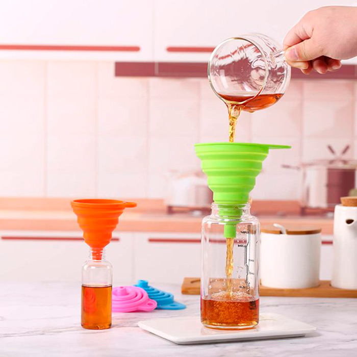 Funnel, składany silikonowy lejek do rozlewania płynów i innych produktów spożywczych - Image 5