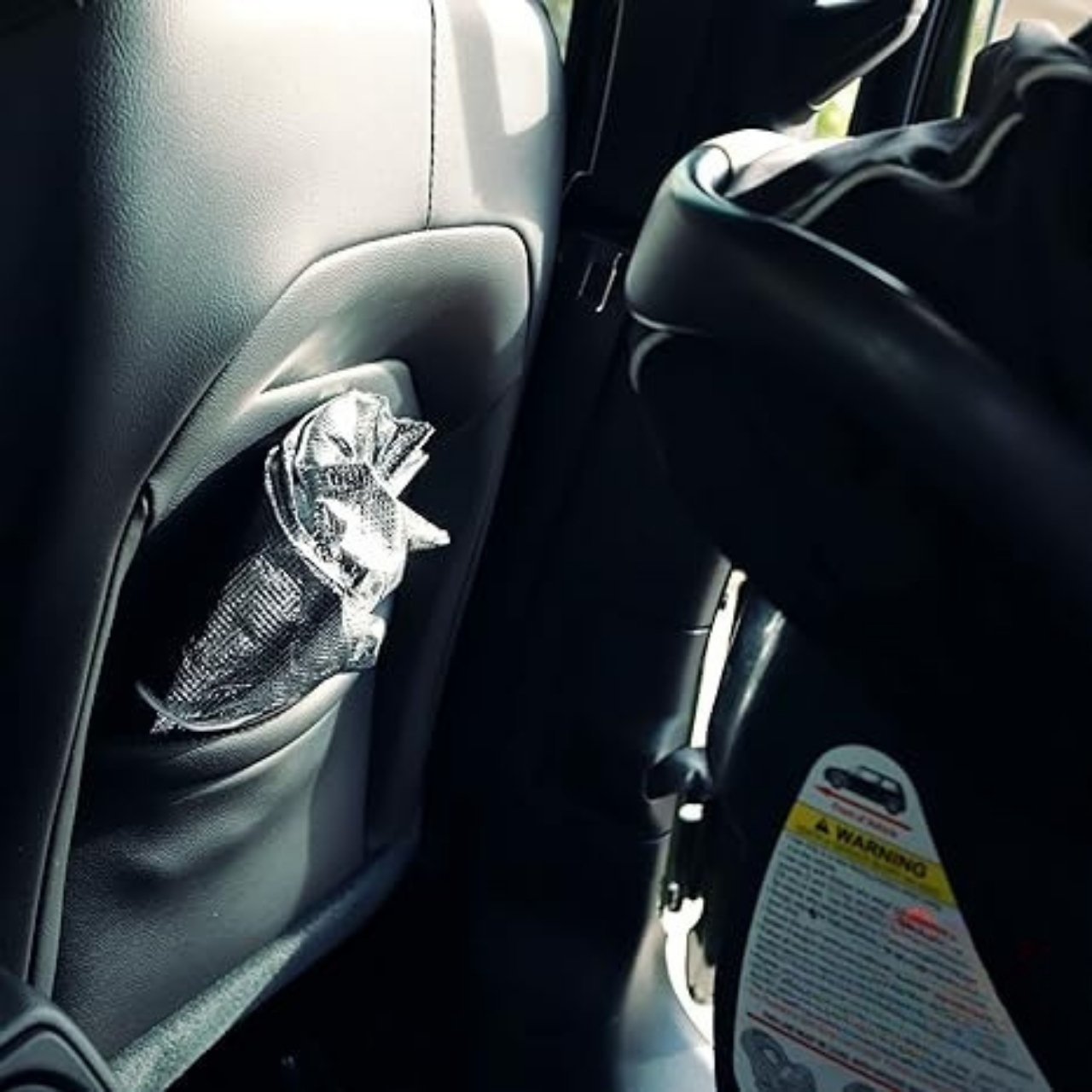 SeatCooler, osłona chroniąca przed ciepłem dla dziecięcego fotelika samochodowego - Image 1