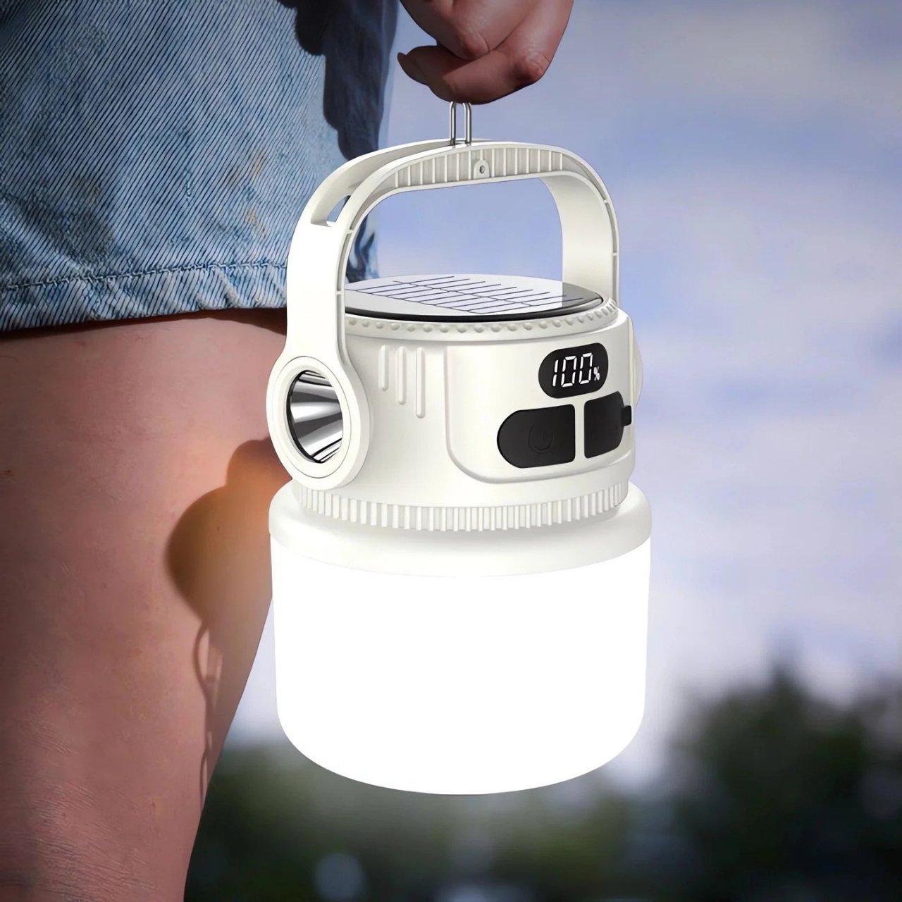 SuperBulb, ED Solar Light and Charger in One Device - Image 8