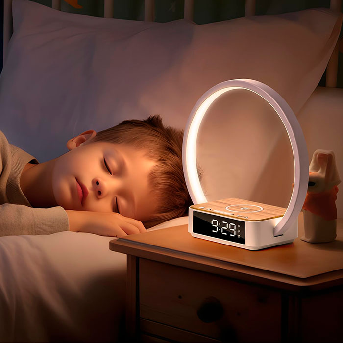 Lampka LED jest sterowana dotykowo!