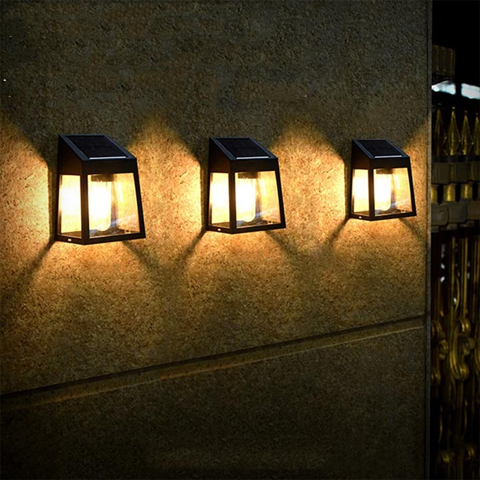 Lampa solarna jest odporna na wszystkie warunki atmosferyczne, kurz i brud!